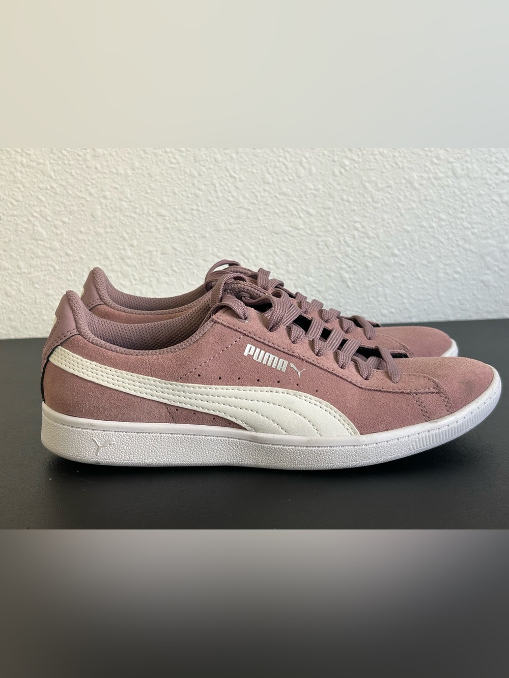 PUMA Size 7.5 Vikky Suede Sneakers DUSTY LAVENDER SOFT FOAM LOW TOP